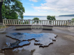 Лъчезар Бояджиев е куратор на четвъртото издание на форума „Буна“ във Варна Лъчезар Бояджиев е куратор на четвъртото издание на форума „Буна“ във Варна