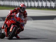 Марк Маркес се завърна на пистата за тестовете на MotoGP в Малайзия