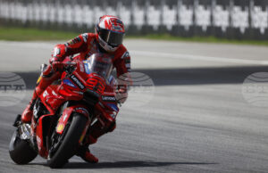 Марк Маркес се завърна на пистата за тестовете на MotoGP в Малайзия