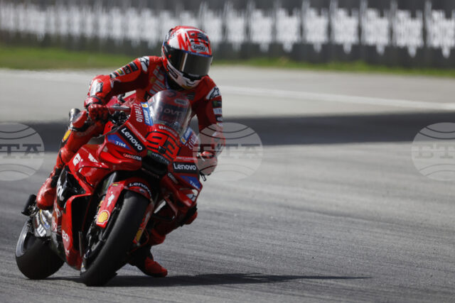 Марк Маркес се завърна на пистата за тестовете на MotoGP в Малайзия