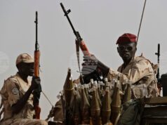 Най-малко 28 души загинаха при нападение на суданските Сили за бърза подкрепа в Дарфур, съобщи лекарска организация Най-малко 28 души загинаха при нападение на суданските Сили за бърза подкрепа в Дарфур, съобщи лекарска организация