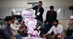 Националната партия на Бангладеш спечели исторически парламентарни избори, осигурявайки си мнозинство