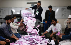 Националната партия на Бангладеш спечели исторически парламентарни избори, осигурявайки си мнозинство