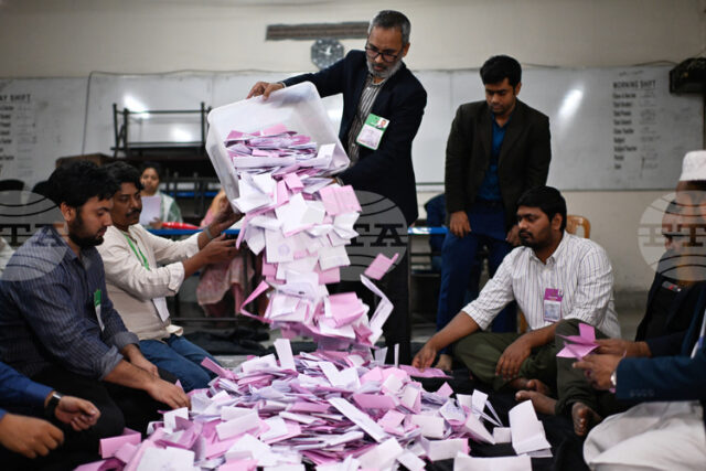 Националната партия на Бангладеш спечели исторически парламентарни избори, осигурявайки си мнозинство