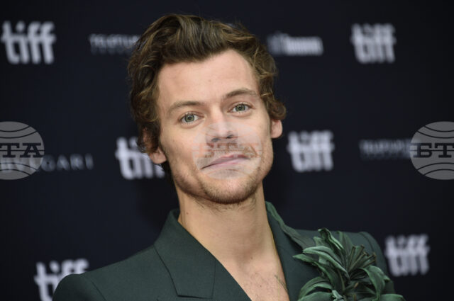 Нови билети по 20 лири за концерт на Хари Стайлс Хари Стайлс подхрани спекулациите за своите бъдещи планове с видеоклип в социалните мрежи