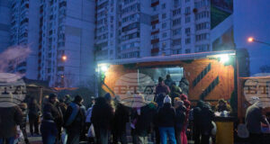 Няколко експлозии отекнаха в Киев след предупреждение за ракетна опасност