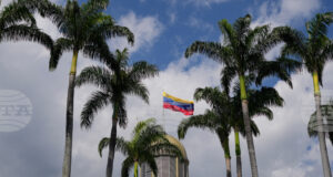 ОБНОВЕНА
                                                                                                Американската шарже д'афер във Венецуела, заяви, че е обсъдила прехода с временната президентка