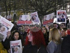 ОБНОВЕНА Граждани протестираха в центъра на София с искане за справедливост за убитата Евгения Владимирова