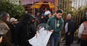 ОБНОВНЕНА
                                                                                                Израелски въздушни удари са убили 11 души в Газа, съобщават палестински медици; Израел твърди, че "Хамас" нарушава примирието