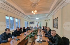 Общинските съветници в Мадан гласуваха 3123,97 евро заплата на кмета