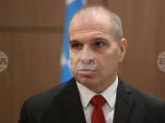 От април 34 нови влака ще обслужват пътници, пълната модернизация на железниците се очаква до 2029 г., заяви Гроздан Караджов