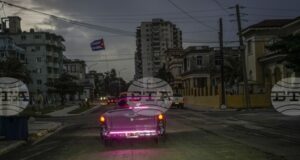 От печки на дървени въглища до соларни панели - кубинците се приспособяват към енергийния недостиг в страната