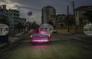 От печки на дървени въглища до соларни панели - кубинците се приспособяват към енергийния недостиг в страната