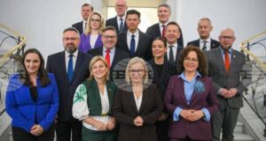 ПАП: Депутати от партията „Полша 2050“, партньор в управляващата коалиция, ще създадат нова парламентарна група