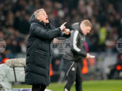 Пари Сен Жермен води преговори за нов договор със старши треньора Луис Енрике