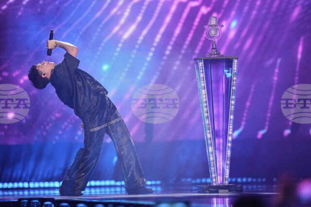 Певецът Космо ще представя Австрия на песенния конкурс „Евровизия"