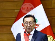 Перуанският парламент избра Хосе Балкасар за временен президент, след като Хери беше свален