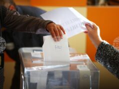 По-високи възнаграждения ще получат членовете на избирателни комисии за изборите на 19 април спрямо тези през 2024 г. По-високи възнаграждения ще получат членовете на избирателни комисии за изборите на 19 април спрямо тези през 2024 г.