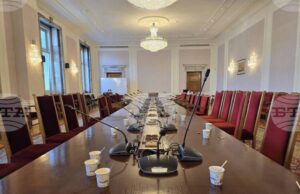 Поради липса на кворум Комисията по образованието и науката в Народното събрание не обсъди днес промените в Закона за училищното образование