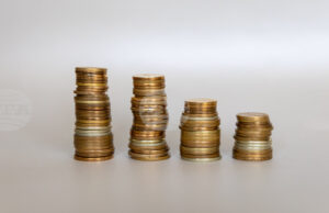 Постъпленията от осигурителни вноски в пенсионните фондове нарастват с 13 на сто до 3,35 млрд. лева за 2025 г., сочат данни на КФН