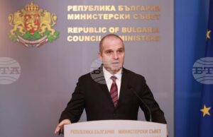 Правителството прие ключови транспортни реформи, обвързани с плащанията по ПВУ, заяви Гроздан Караджов на брифинг