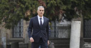 Андрей Гюров