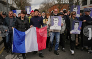При засилени мерки за сигурност започна възпоменателно шествие в Лион след убийството на младия крайнодесен активист Кантен Дьоранк При засилени мерки за сигурност започна възпоменателно шествие в Лион след убийството на младия крайнодесен активист Кантен Дьоранк