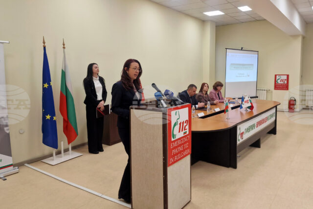 Приети са общо 3 447 284 повиквания на телефон 112 през 2025 г., най-много са сигналите към полицията