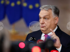 РАЗШИРЕНА
                                                                                                Орбан обеща да „измете“ от Унгария всички "псевдоорганизации на гражданското общество"