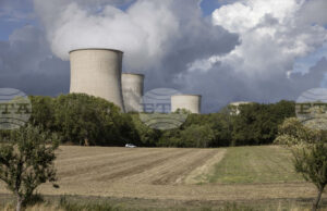 Развитието на атомната енергетика е широко застъпено в новата енергийната стратегия на Франция, която днес ще бъде утвърдена