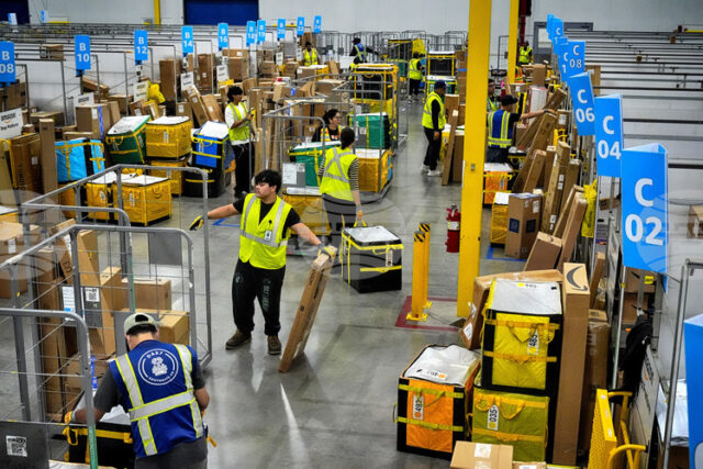 Растежът на икономиката на САЩ се забавя до 1,4 през последното тримесечие на 2025 г.