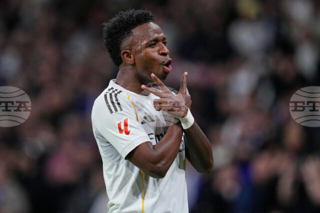 Реал Мадрид излезе начело в Ла Лига след убедителен домакински успех срещу Сосиедад