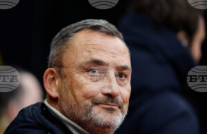 Рен започна с категорична победа при Франк Ес, Лил постигна минимален успех над Анже