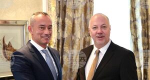 Росен Желязков и Георг Георгиев се срещнаха с върховния представител за Газа Николай Младенов