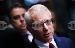 С Андрей Гюров не сме обсъждали министерски постове, каза Николай Денков от ПП-ДБ