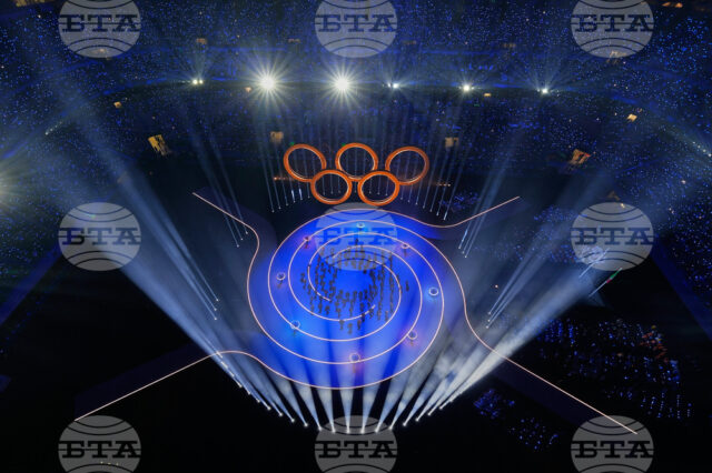 С уникална церемония в четири града беше открита XXV зимна Олимпиада в Италия