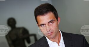 Сайтът, в който са публикувани видеата, заснети в гинекологичен кабинет в София, не е български и е бил с платен достъп, каза прокурор Николай Николаев