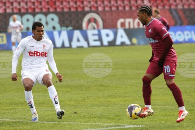 Септември се раздели с френския футболист Клери Сербер