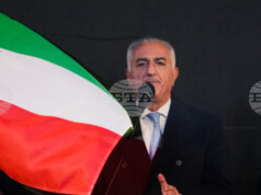 Синът на последния ирански шах Реза Пахлави заяви, че „окончателната победа“ в Иран е близо Синът на последния ирански шах Реза Пахлави заяви, че "окончателната победа" в Иран е близо