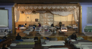 След суровата зима милиони украинци са изправени пред задълбочаващо се разселване и несигурност