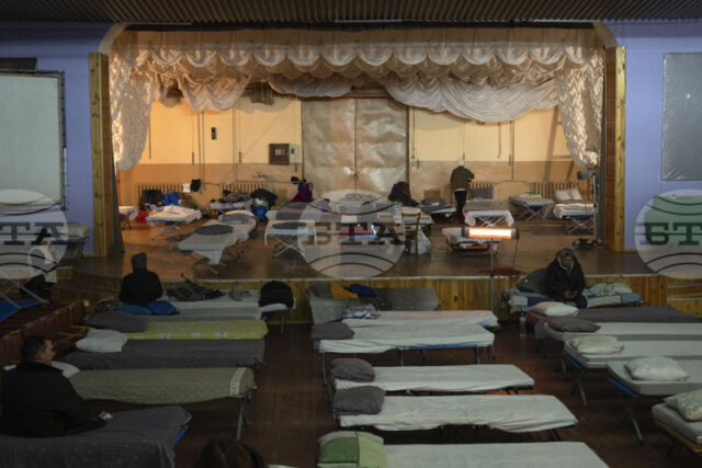 След суровата зима милиони украинци са изправени пред задълбочаващо се разселване и несигурност