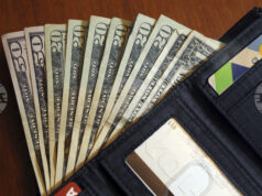 След установени сериозни нарушения швейцарският финансов регулатор нареди обявяването в ликвидация на „ЕмБер мърчънт банк“ След установени сериозни нарушения швейцарският финансов регулатор нареди обявяването в ликвидация на „ЕмБер мърчънт банк“