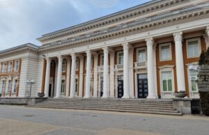 Спектакълът „За любовта“ с Цветана Манева, Александър Сано и Петър Дончев ще се играе в Перник утре