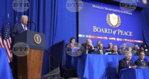 Американският президент Доналд Тръмп говори по време на заседание на Съвета за мир в Института за мир на САЩ във Вашингтон