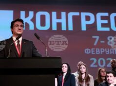 Съзнавам отговорността и считам тази победа за общо дело, за победа над апатията и примирението, каза новият лидер на БСП Крум Зарков