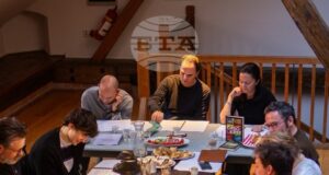 Театър в Прага представя премиера на „Времеубежище“ по романа на Георги Господинов