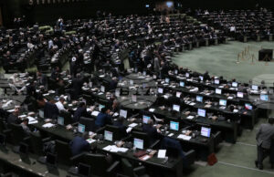 Техеран обяви европейските армии за „терористични“, нарастват очакванията за американска военна акция