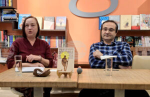 Това е книга за много драматичен и труден период, каза Боян Йорданов при представянето на "Под месечината, огромна като тиква"