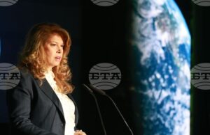 Управлението не е само природна дарба, а професия и учене през целия живот, каза президентът Илияна Йотова