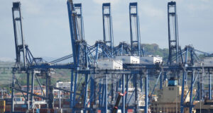 Филиал на „Си Кей Хъчисън“ започва арбитражна процедура срещу Панама заради прекратяването на концесия на две пристанища на Панамския канал